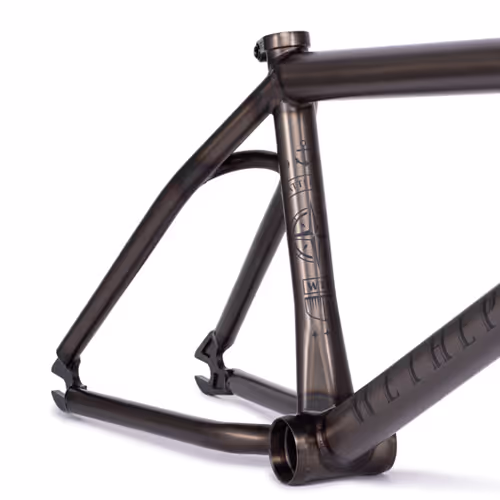 CLASSIC BATTLESHIP GEOMETRY WITH A MUCH TALLER STANDOVER